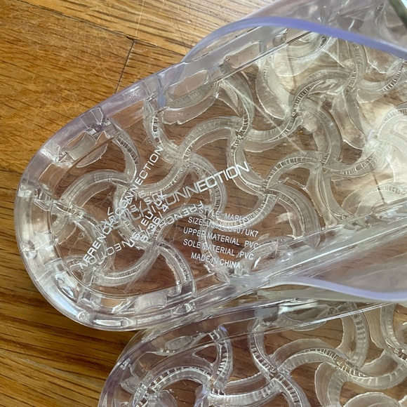 French connection jelly sandals - Picture 3 of 3